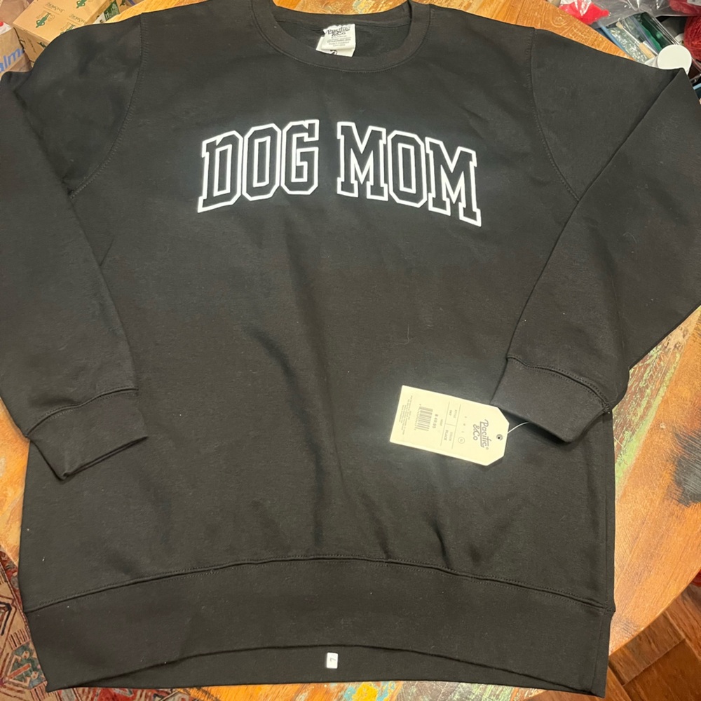 NWT Pacific & Co Dog Mom Sweatshirt
